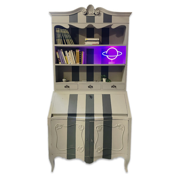Credenza /scrittoio grigia con striature scure, intera 215x110x55cm