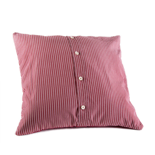 Cuscino con rivestimento in tessuto di cotone modello camicia a righe rosse e bianche
