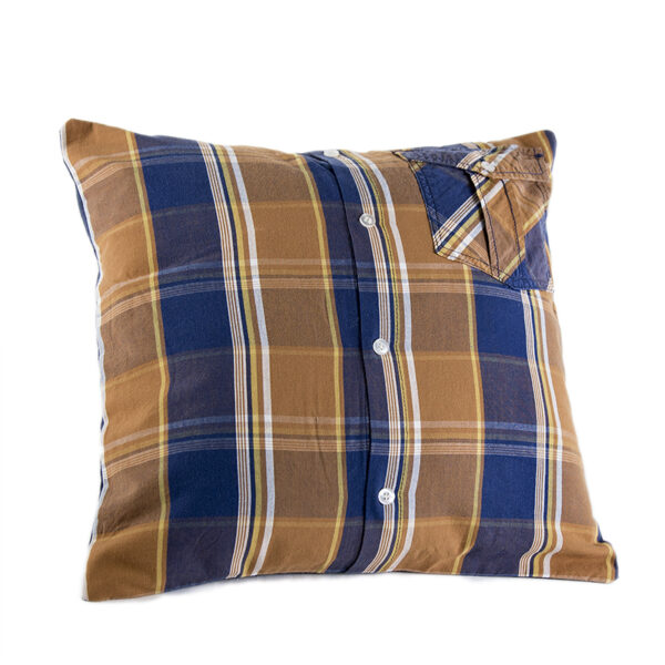 Cuscino con rivestimento in tessuto di cotone modello camicia a quadri caramello e blu