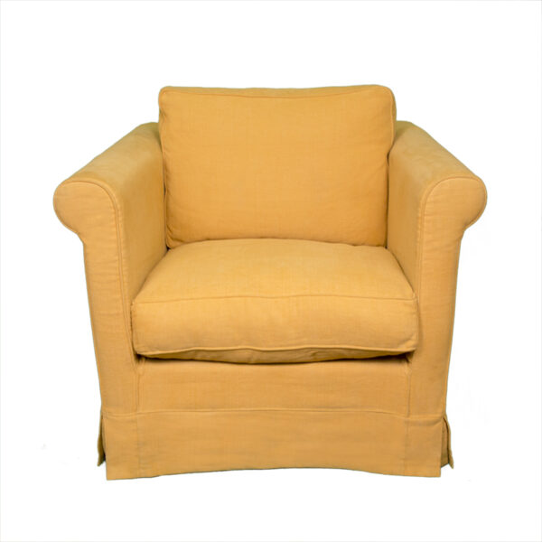 Poltrona color giallo arancio