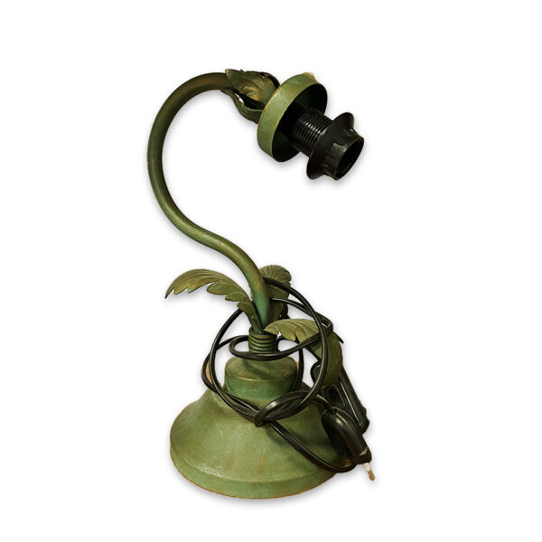 Lampada da comodino piccola in ferro battuto verde