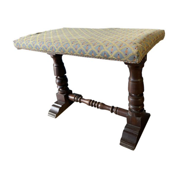 Panchetto barocco rivestito stile '700