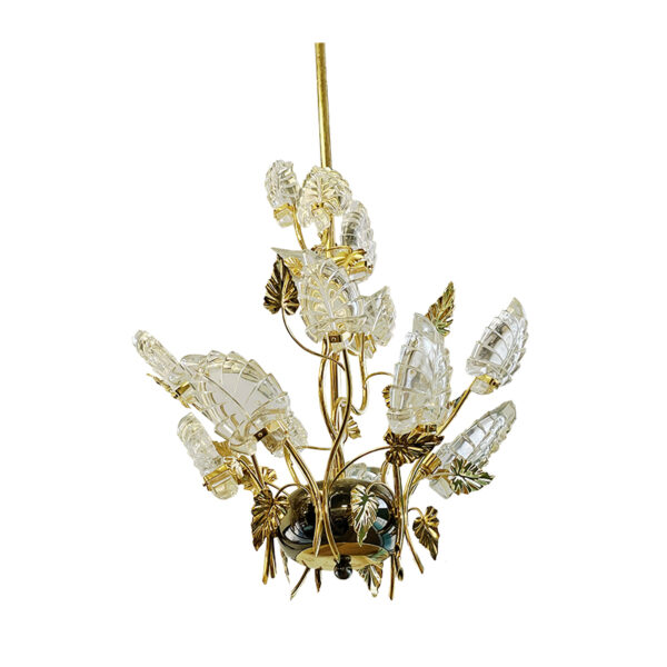 Lampadario vintage in ottone con fiori di cristallo