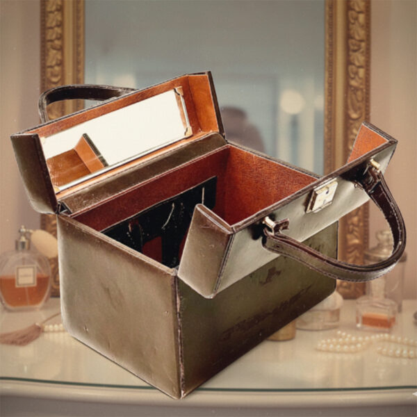 Beauty case vintage in pelle anni '50-60