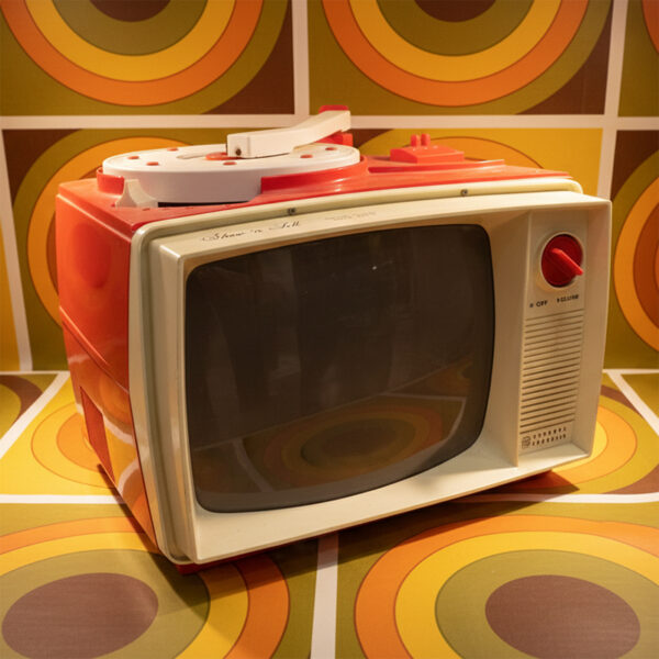 Show 'N Tell, General Electric anni '70 (non funzionante)